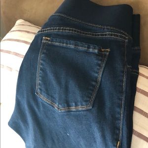 Old Navy Maternity Pants